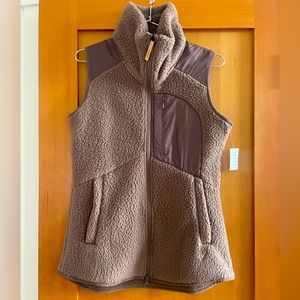 Women's Indyeva Fleece Vest Size small.